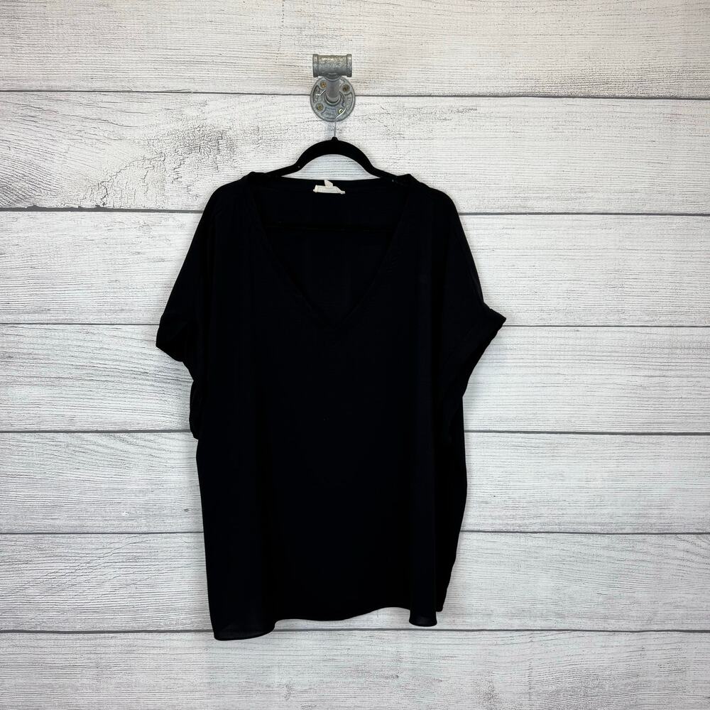 EE:SOME Plus Size Black Basic Flowy V-Neck Blouse Size 2XL